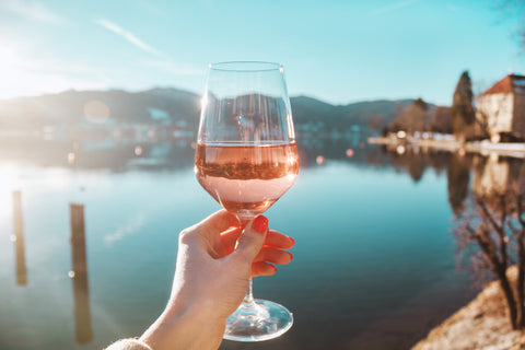 LAST CALL, ROSÉS ON SALE!