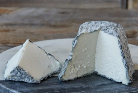 Valençay, goat's milk, Loire Valley, France 220g